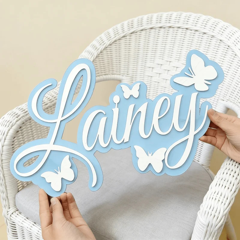 Baby Nursery Name - Plaque personnalisée avec le nom du