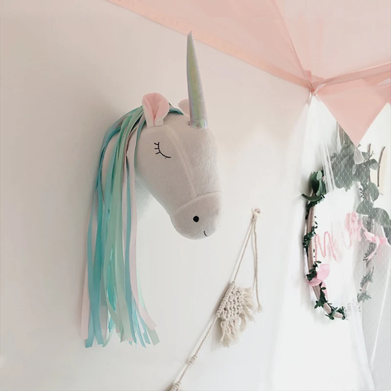 Baby Nursery Hanging Decor - Tête d'animal en peluche licorne, décoration
