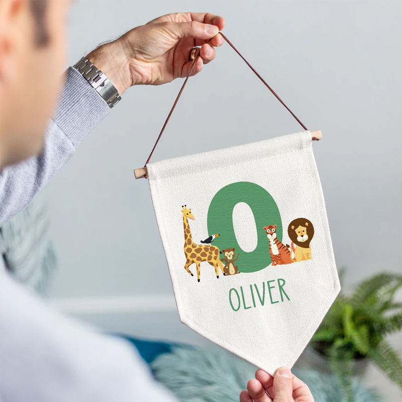 Drapeau personnalisé avec le n - Baby Nursery Hanging Decor avis et prix